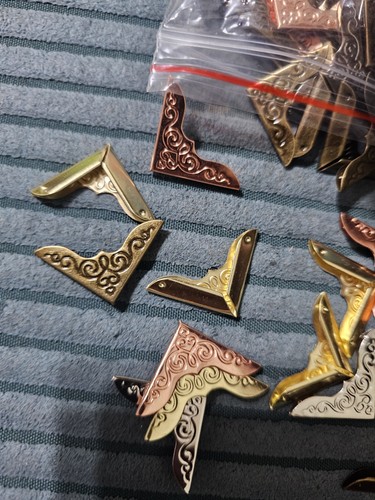 80pcs metal book - metal,